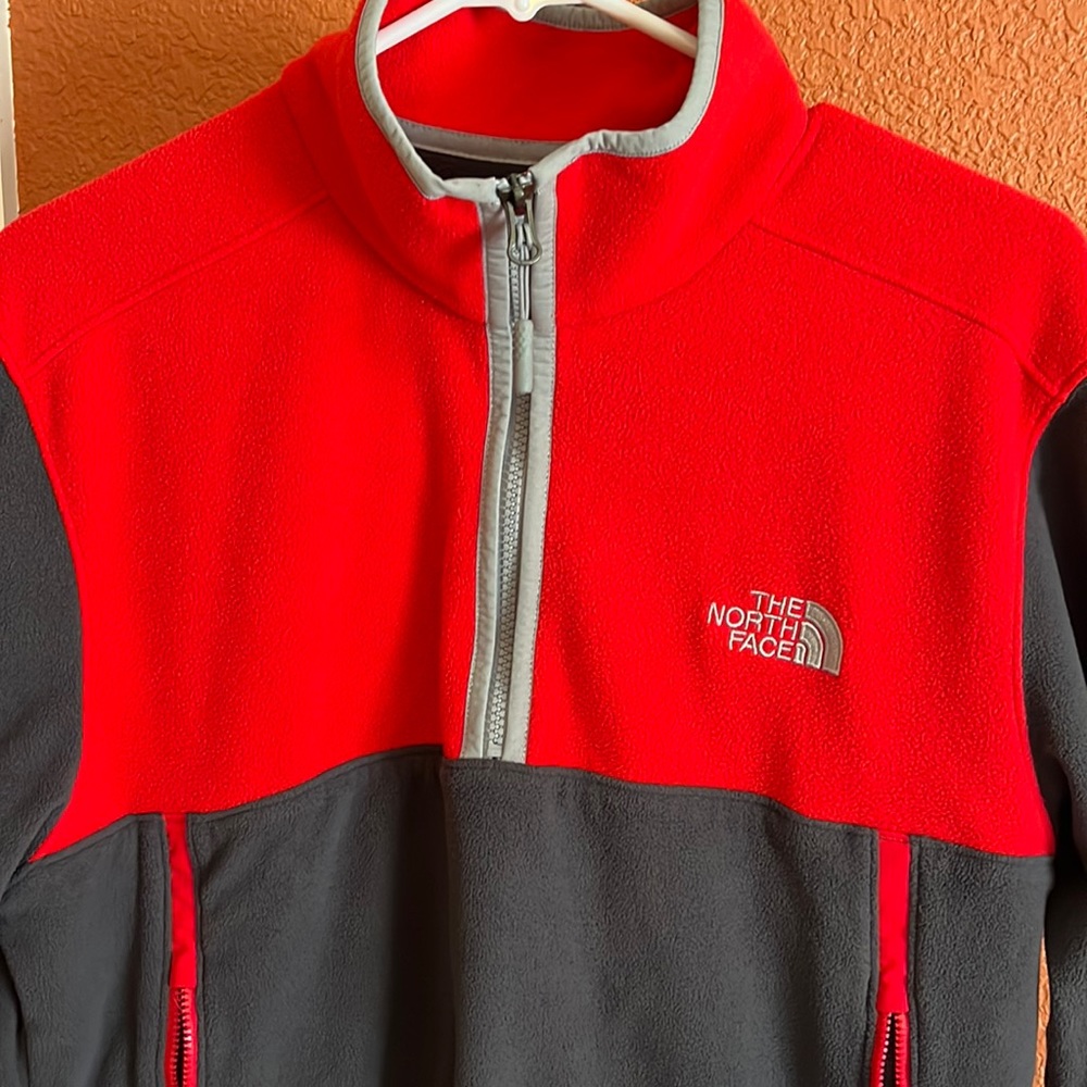 The North face half zip pullover